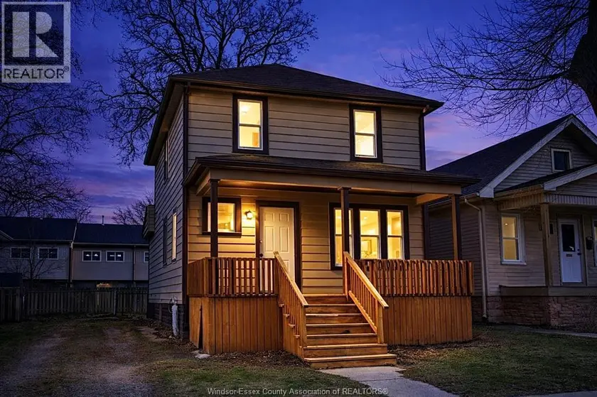 Detached at 3463 HARRIS STREET, Windsor