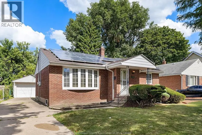 Detached at 386 PARTINGTON AVE, Windsor