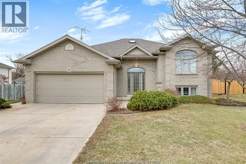 Detached at 831 LAWNDALE, Kingsville