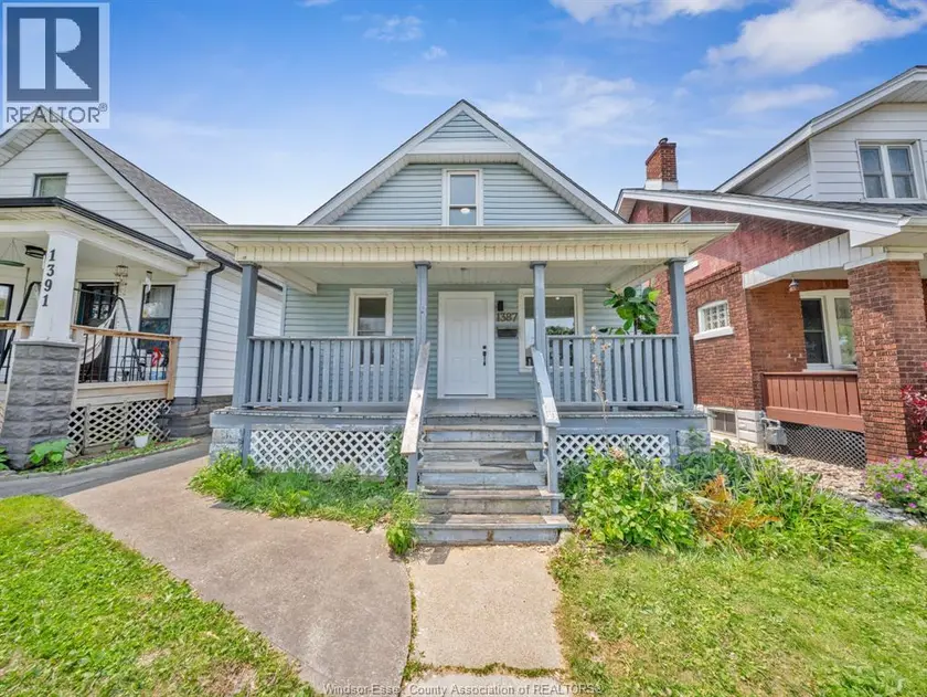 Detached at 1387 Lincoln ROAD, Windsor