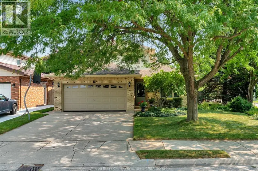 Detached at 45 MERRITT AVENUE, Chatham