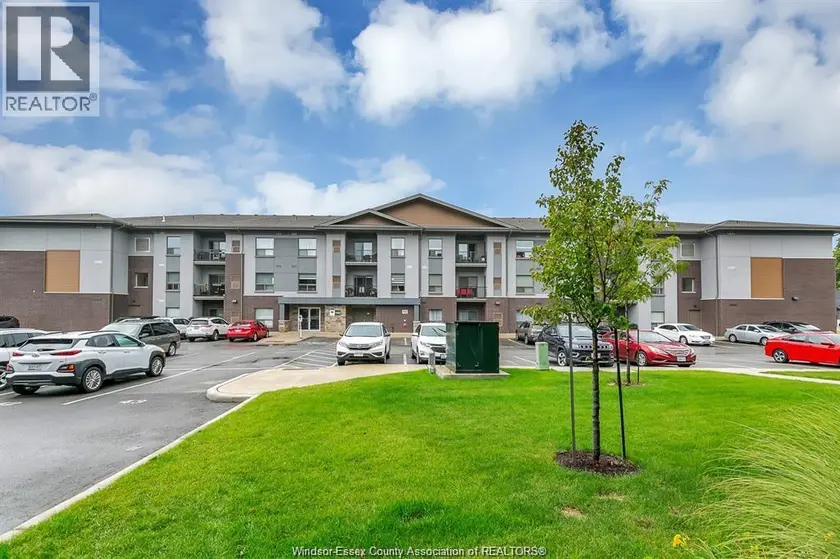 Apartment at 5850 NEWMAN Unit# 213, LaSalle