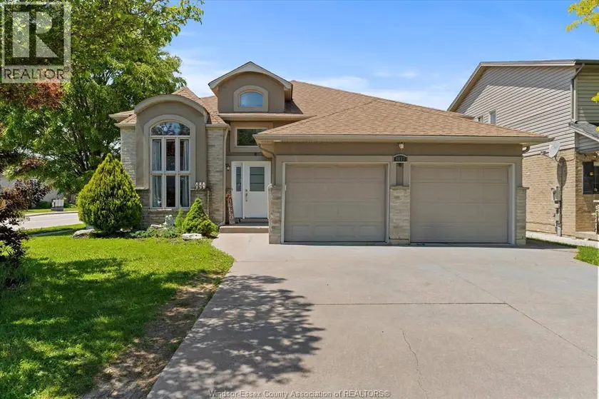 Detached at 4697 HELSINKI CRESCENT, Windsor