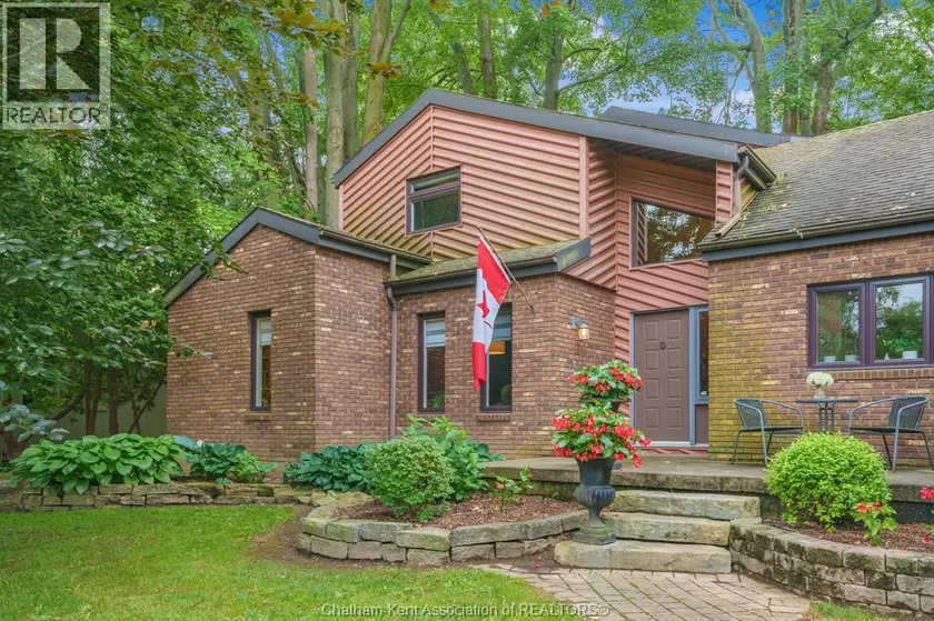 Detached at 22780 CREEK ROAD, Chatham