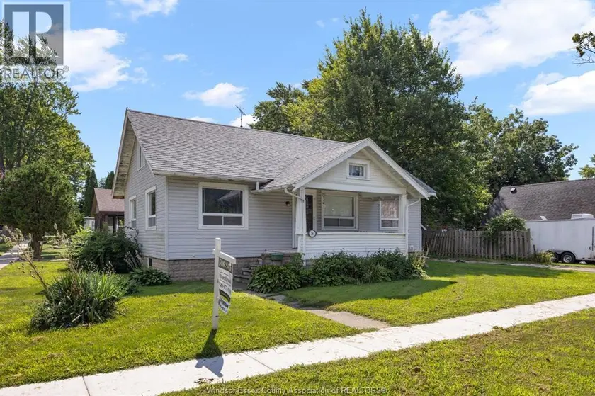 Detached at 56 WIGLE, Leamington