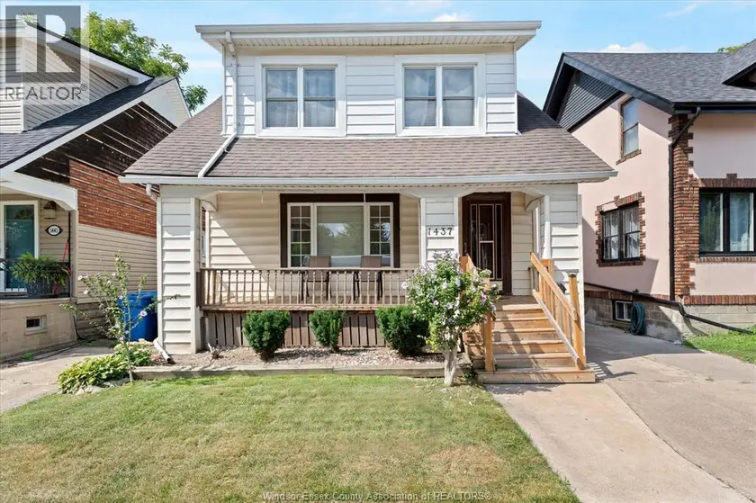 Detached at 1437 WINDERMERE, Windsor