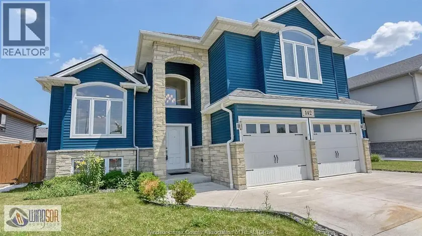Detached at 142 SUMMER STREET, Belle River