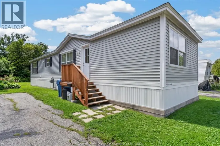 Detached at 122 STEVEN COURT, Essex