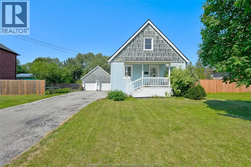 Detached at 360 HIGHWAY 18, LaSalle