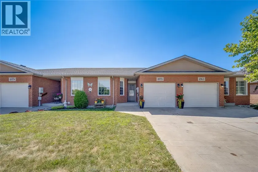 Townhouse at 1971 LUXURY AVENUE, Windsor