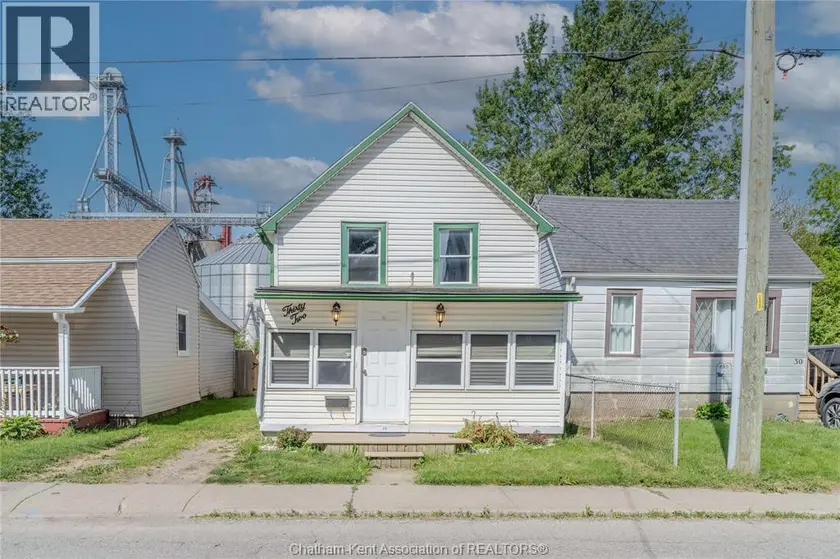 Detached at 32 Degge STREET, Chatham