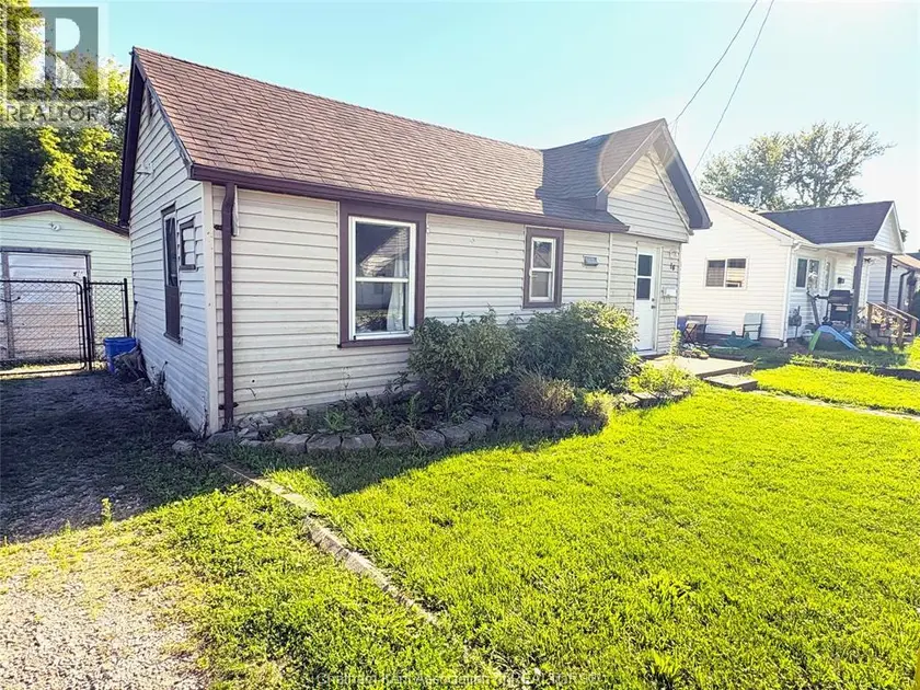Detached at 16 WILLS STREET, Wallaceburg