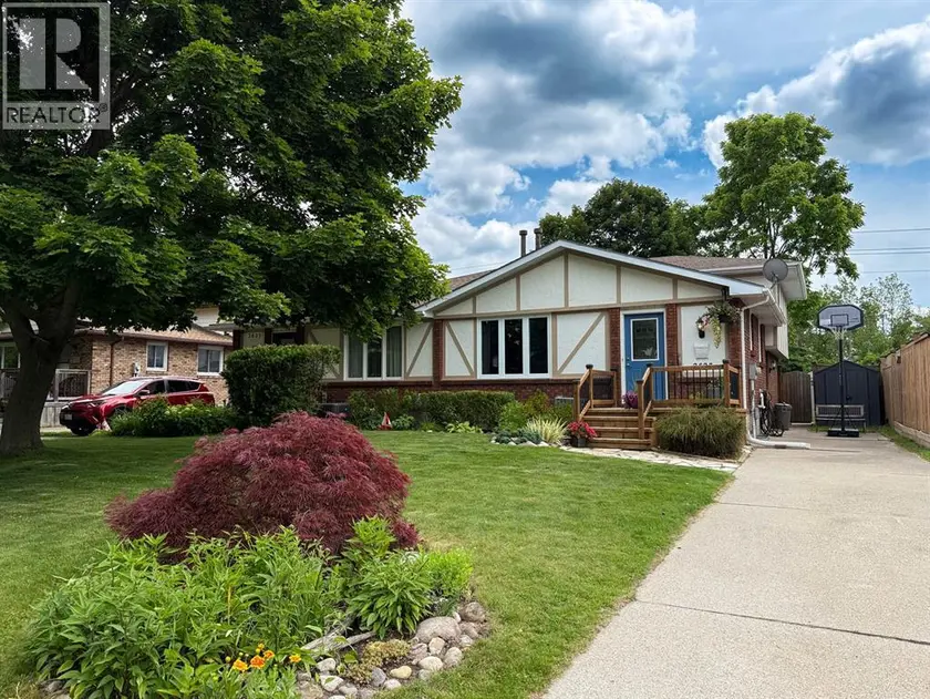 Apartment at 2623 KAYMAR CRESCENT, Sarnia
