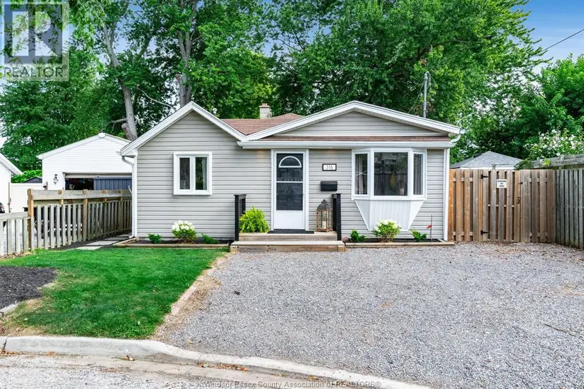Detached at 316 Erieview DRIVE, Kingsville