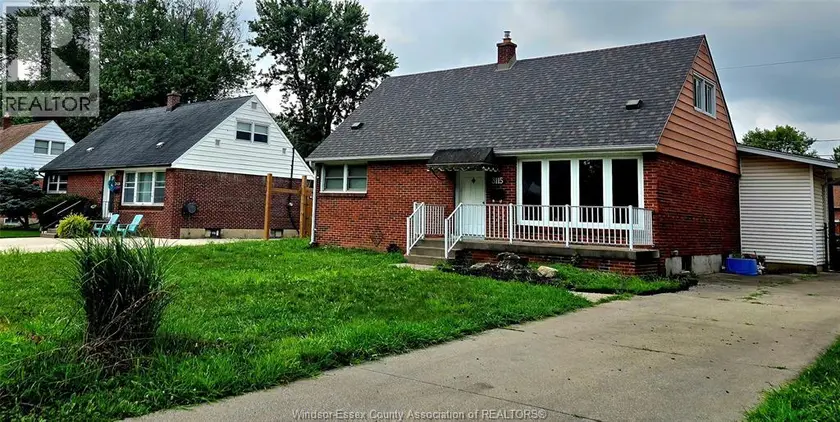 Detached at 3115 RADISSON AVENUE, Windsor