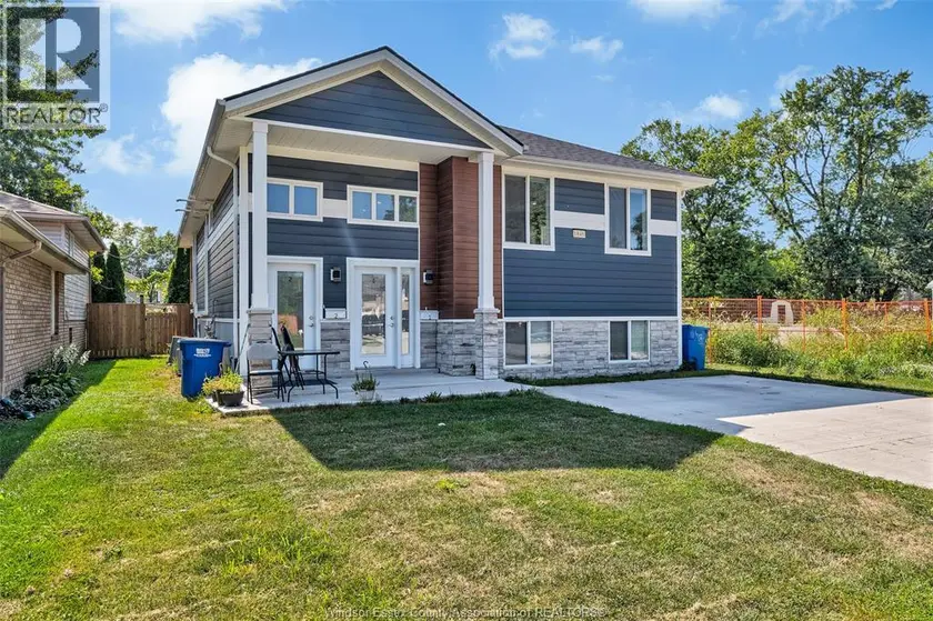 Detached at 1845 LONGFELLOW AVENUE Unit# 1, Windsor