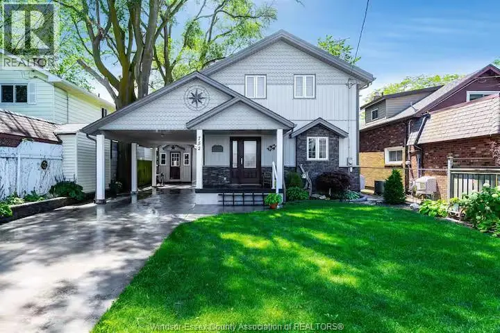 Detached at 752 Point Pelee, Leamington