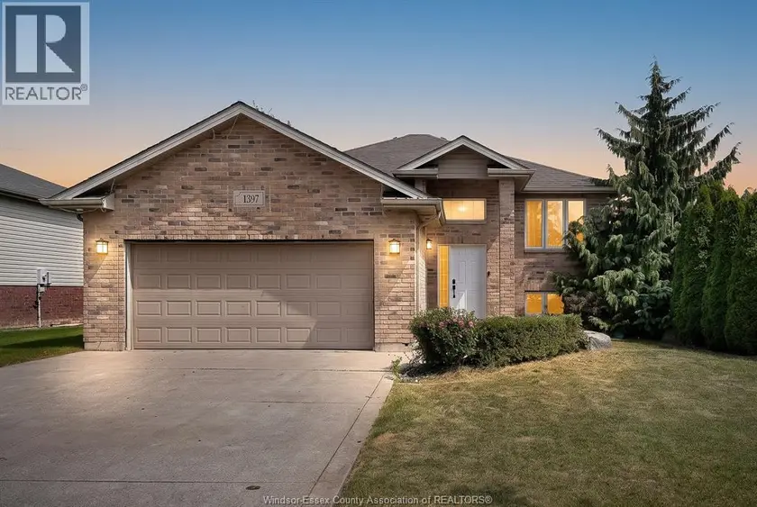 Detached at 1397 Crosswinds DRIVE, Lakeshore