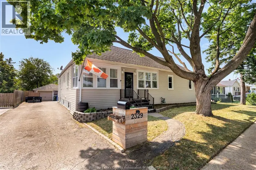 Detached at 2329 MEIGHEN ROAD, Windsor