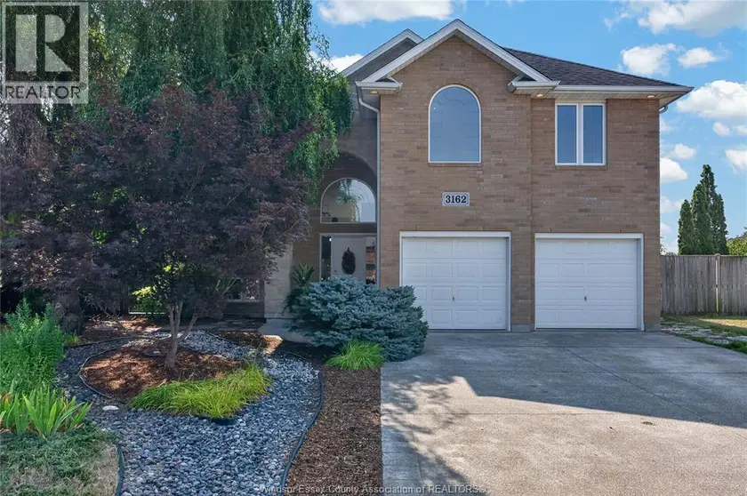 Detached at 3162 Leisure CRESCENT, Windsor
