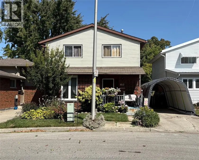 Detached at 60 COPPERFIELD CRESCENT, Chatham
