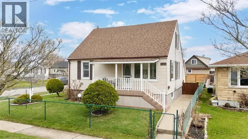 Detached at 748 Alexander STREET, Sarnia