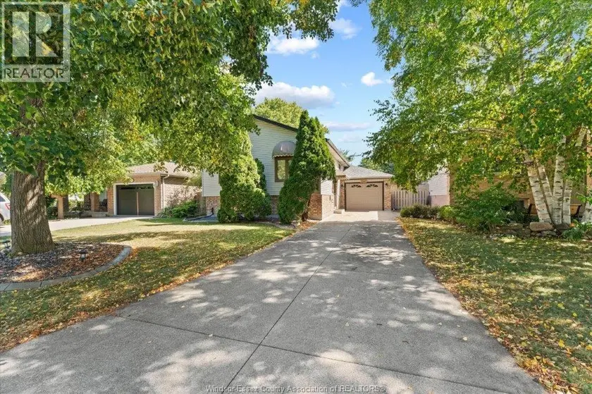 Detached at 3948 BLISS ROAD, Windsor
