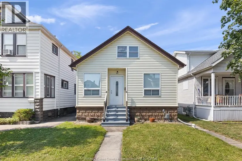 Detached at 1167 PIERRE AVENUE, Windsor
