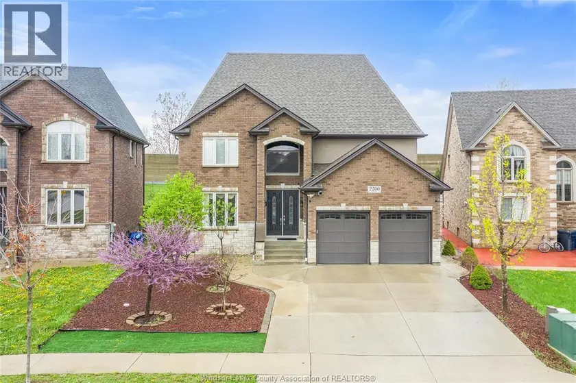 Detached at 2280 DANDURAND, Windsor