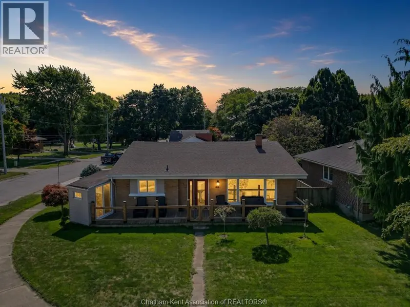 Detached at 46 Highland DRIVE, Chatham