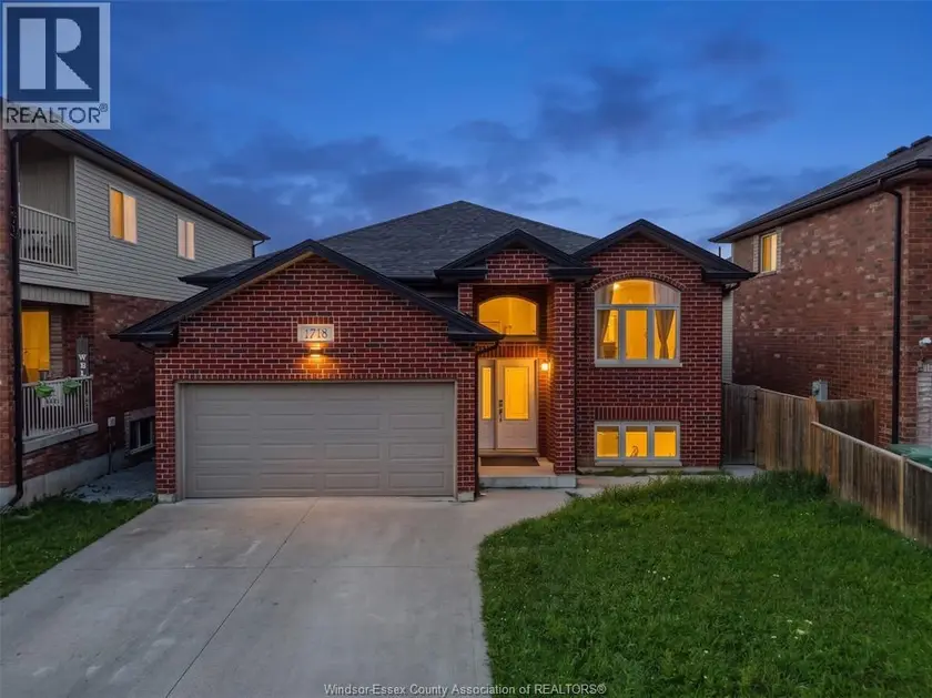 Detached at 1718 KENORA STREET, Windsor
