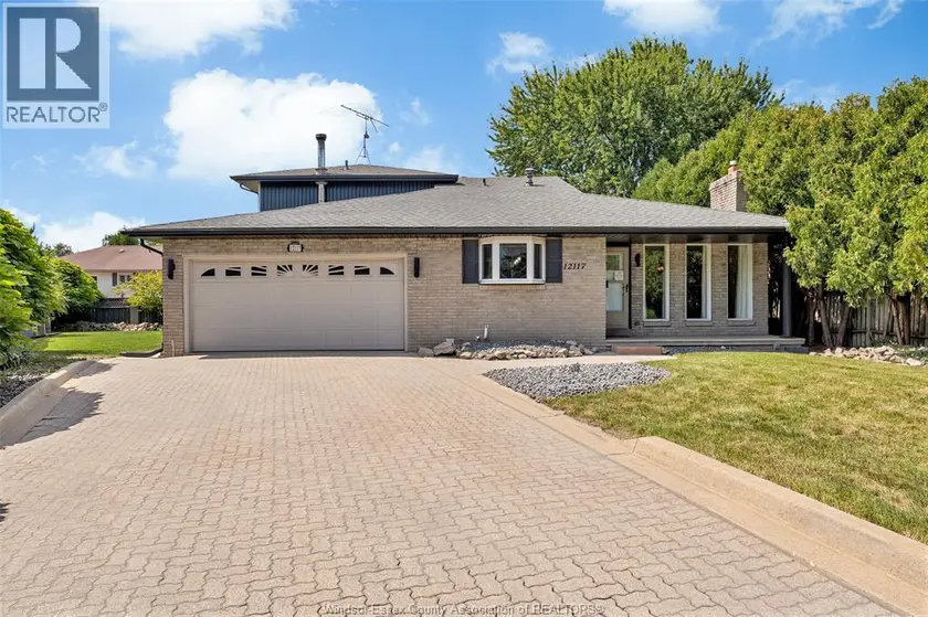 Detached at 12117 VALENTE COURT, Tecumseh