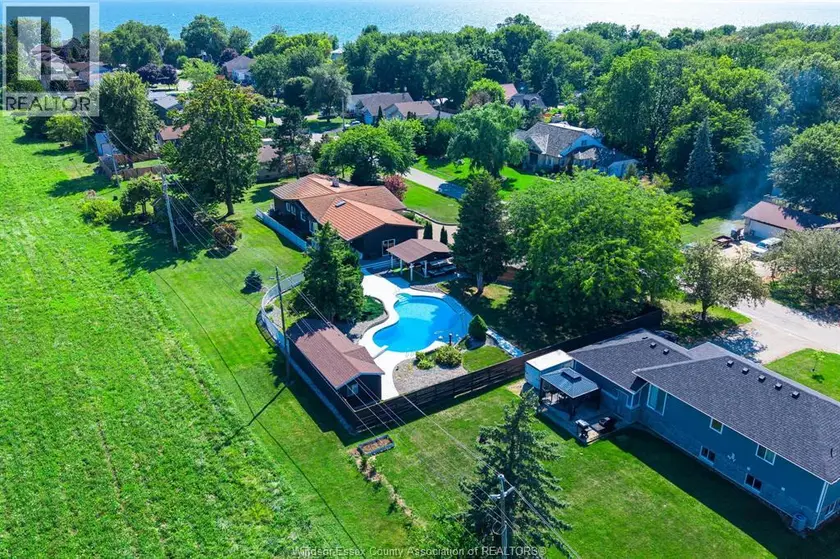 Detached at 146 Gloucester DRIVE, Harrow