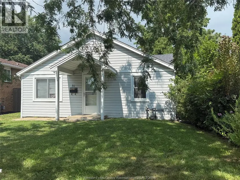 Detached at 81 ROBINSON, Leamington