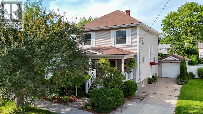Detached at 366 Cameron STREET, Sarnia