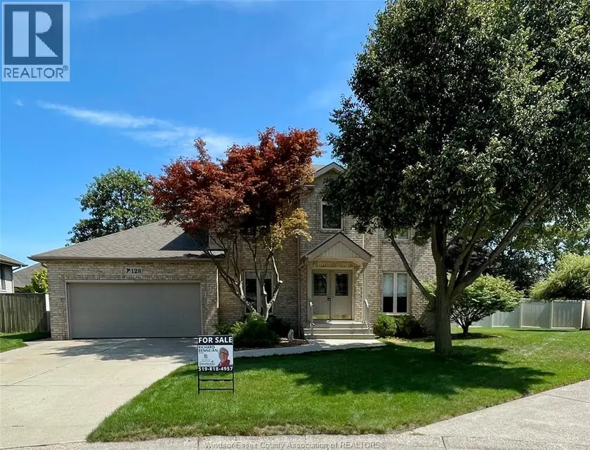 Detached at 128 Pheasant Run DRIVE, Lakeshore