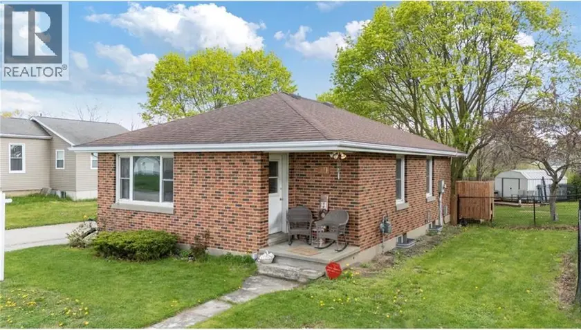 Detached at 19 BROADWAY STREET, Lambton Shores