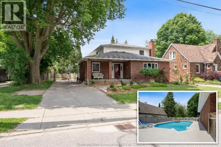Detached at 138 ELIZABETH STREET, Chatham