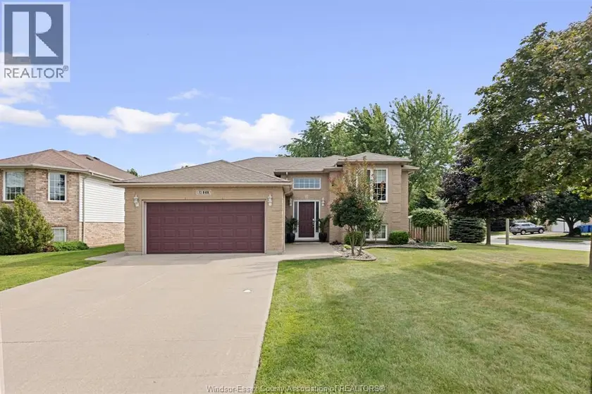 Detached at 141 RAILWAY COURT, Kingsville