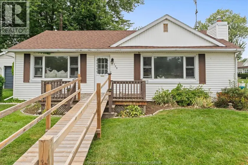 Detached at 108 GRACE STREET, Kingsville