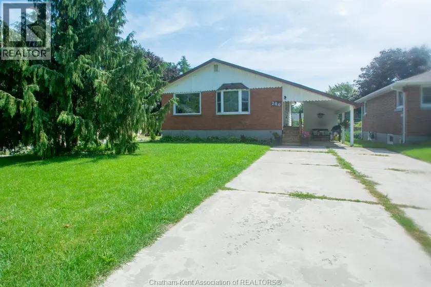 Detached at 200 John STREET East, Blenheim
