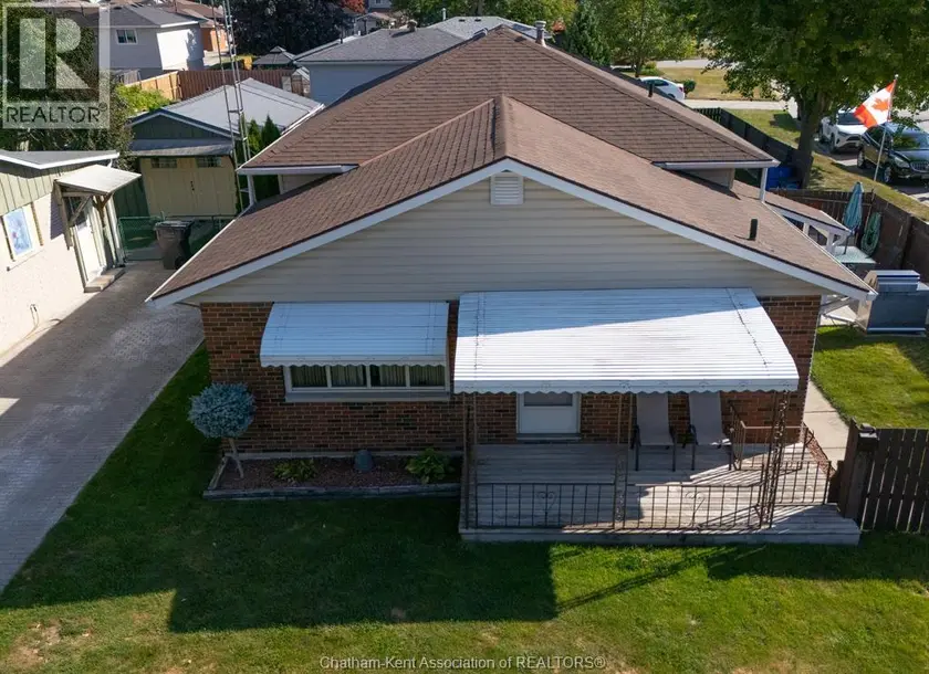 Detached at 61 VANIER DRIVE, Chatham