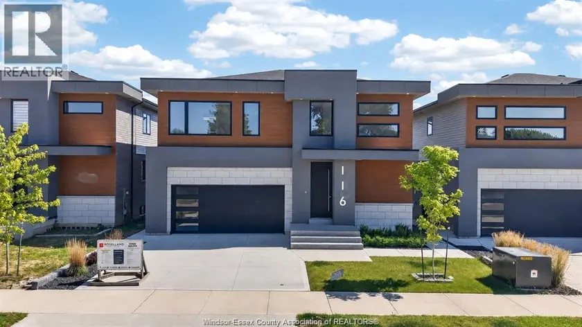 Detached at 116 Bear STREET, Essex