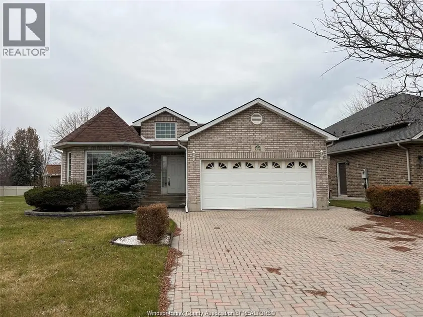 Detached at 850 HACIENDA COURT, Windsor