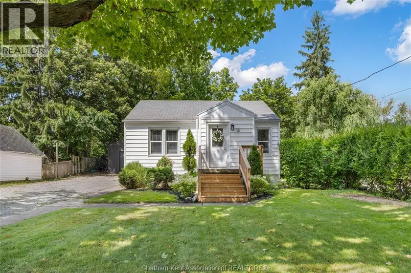 Detached at 18 CATHCART STREET East, Ridgetown