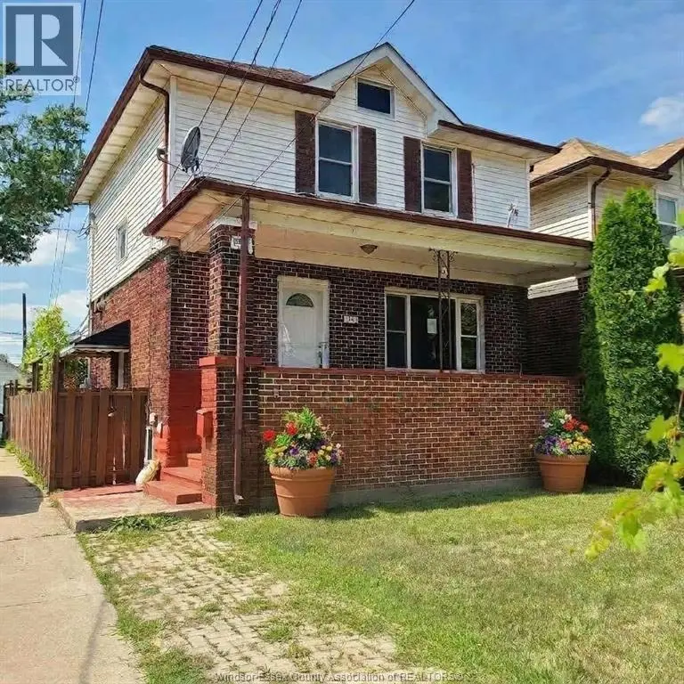 Detached at 1165 Elm AVENUE, Windsor