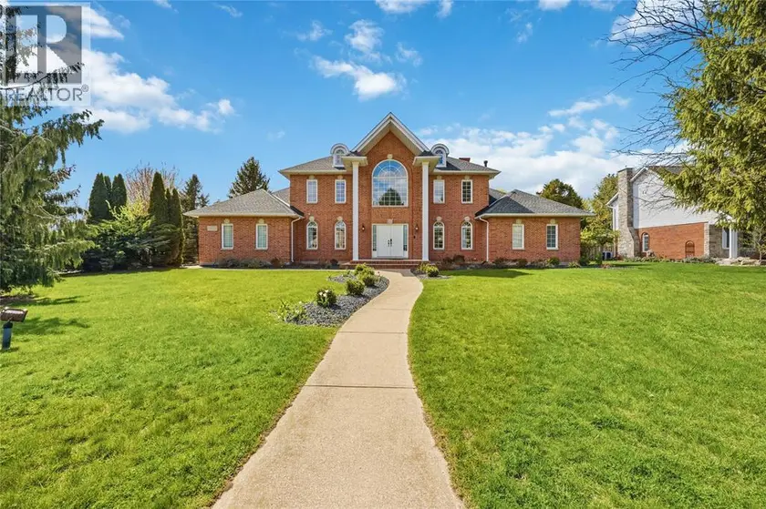 Detached at 1953 HURON AVENUE, Sarnia
