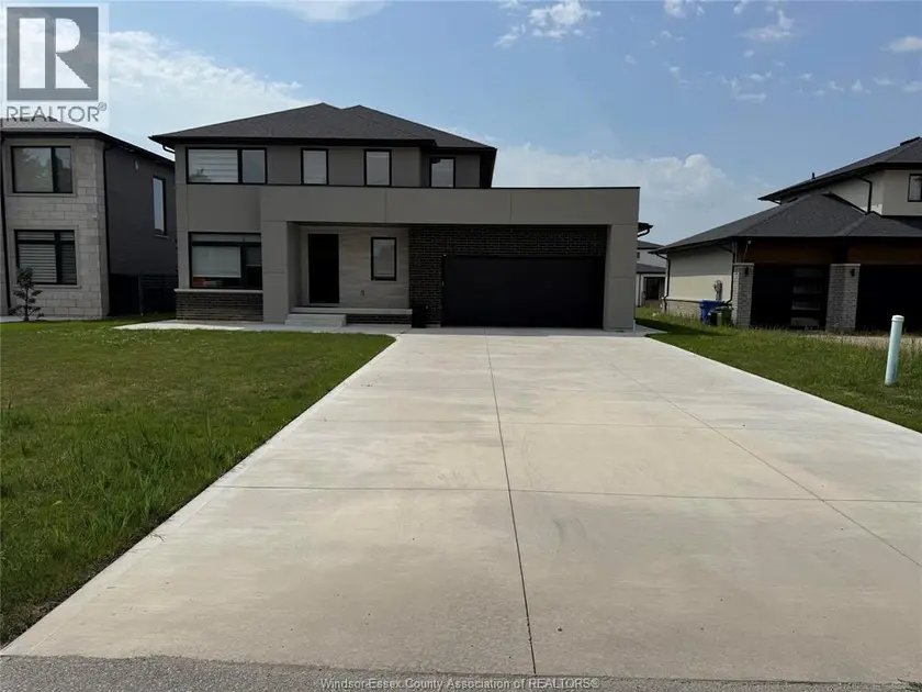 Detached at 5125 HURON CHURCH LINE ROAD, LaSalle