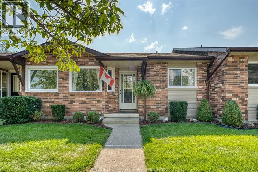 Townhouse at 7 CHERRY LANE Unit# 20, Leamington