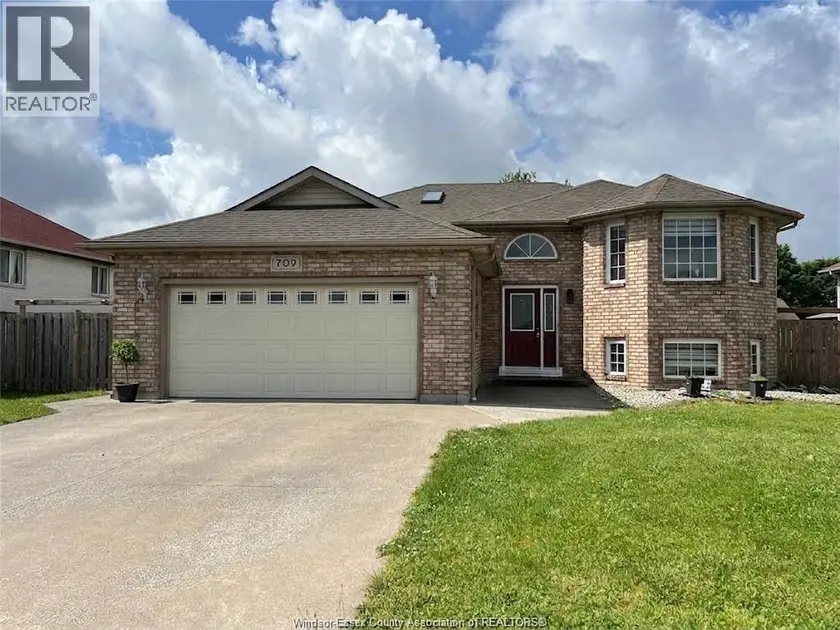 Detached at 709 HAVENS DRIVE Unit# LOWER, Windsor